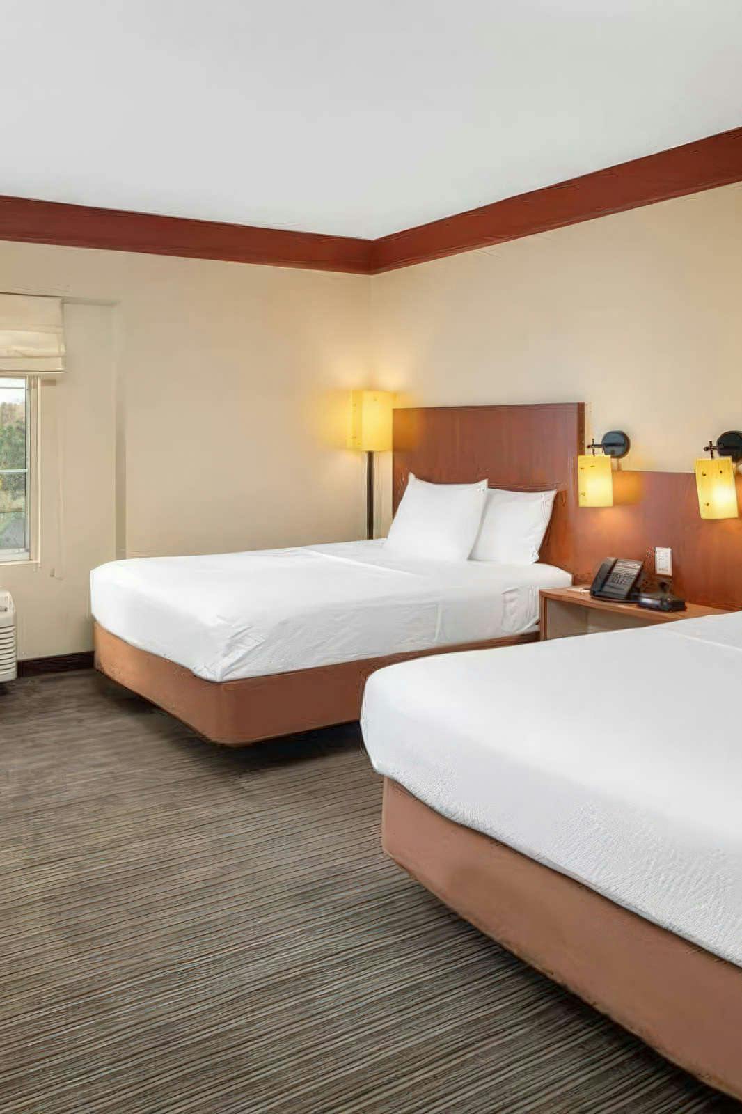 Hotel La Quinta Inn Stes Atlanta photo 2