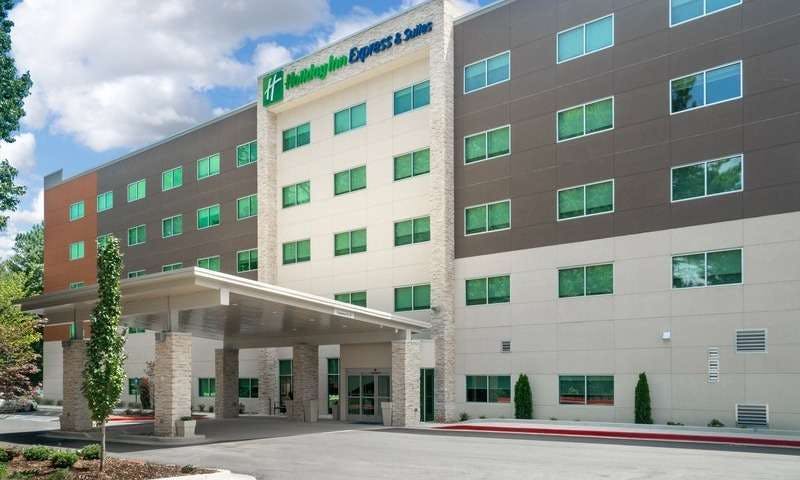 Holiday Inn Express & Suites Atlanta Arpt Ne Hapeville