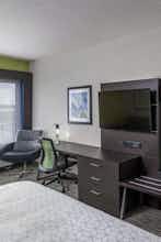 Hotel Holiday Inn Express & Suites Saskatoon East - University photo 4