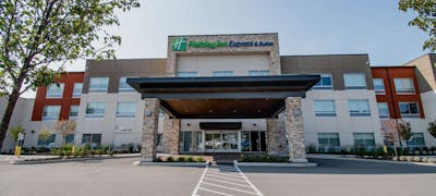 Holiday Inn Express & Suites Tonawanda Buffalo Area