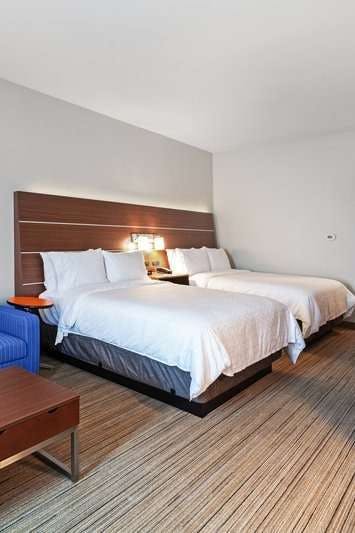 Hotel Holiday Inn Express & Suites Tulsa Northeast Owasso photo 3