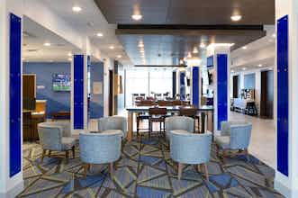 Hotel Holiday Inn Express & Suites Wentzville St Louis West photo 5