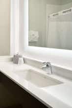 Hotel Holiday Inn Express & Suites Wentzville St Louis West photo 4