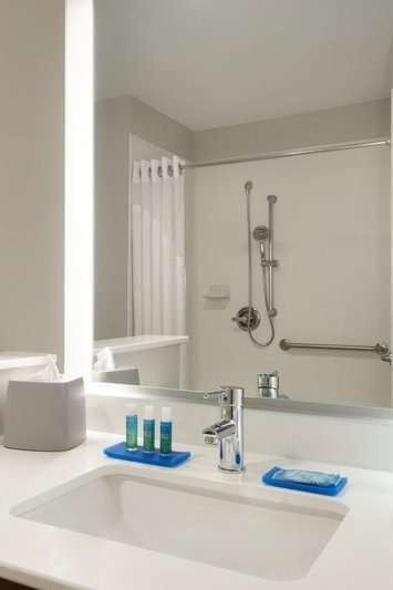 Hotel Holiday Inn Express & Suites West Des Moines Jordan Creek photo 4