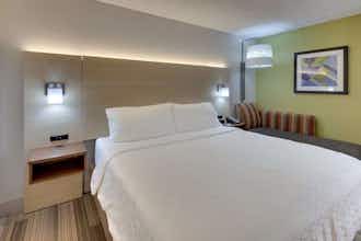 Hotel Holiday Inn Express Pittston - Scranton Airport photo 1