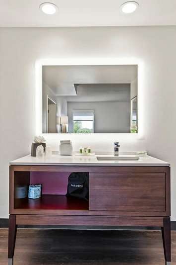 Hotel Holiday Inn St. Petersburg West photo 5