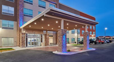 Holiday Inn Express & Suites El Paso East Loop 375