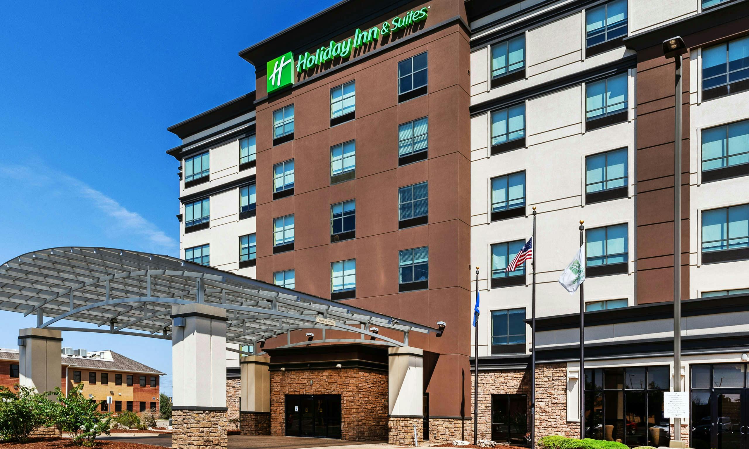 Holiday Inn Hotel & Suites Tulsa South