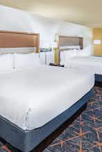 Hotel Holiday Inn Hotel & Suites Tulsa South photo 2
