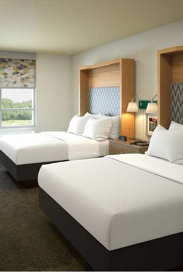 Hotel Holiday Inn & Suites Decatur - Forsyth photo 2