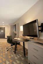 Hotel Holiday Inn & Suites Decatur - Forsyth photo 3