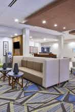 Hotel Holiday Inn Express & Suites Auburn Hills South photo 5