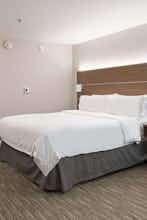 Hotel Holiday Inn Express & Suites Racine photo 1