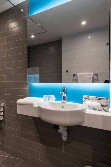 Hotel Holiday Inn Express Paris - CDG Airport photo 3