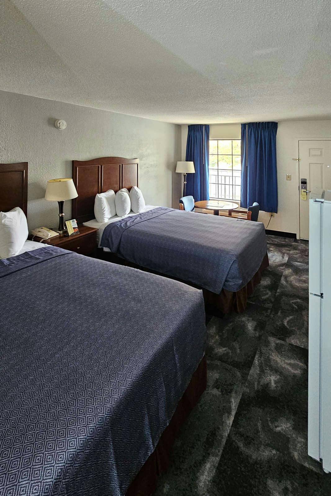 Hotel Bluegrass Extended Stay Hotel photo 2