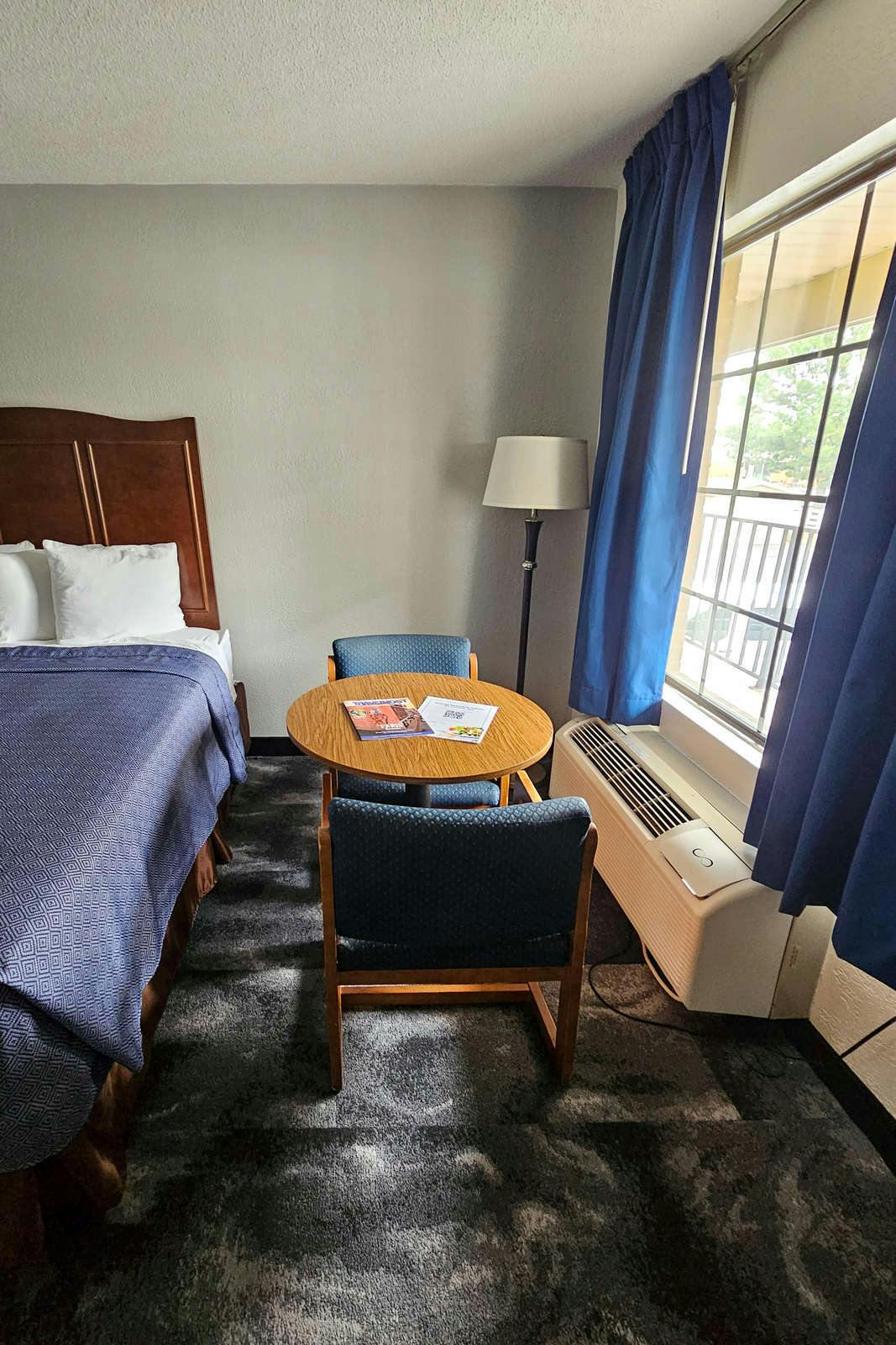 Hotel Bluegrass Extended Stay Hotel photo 4