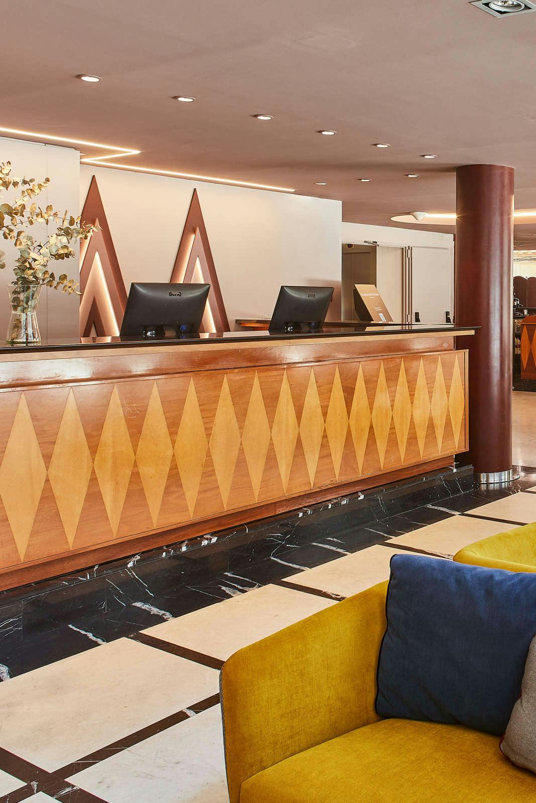 Hotel Silken Sant Gervasi photo 2