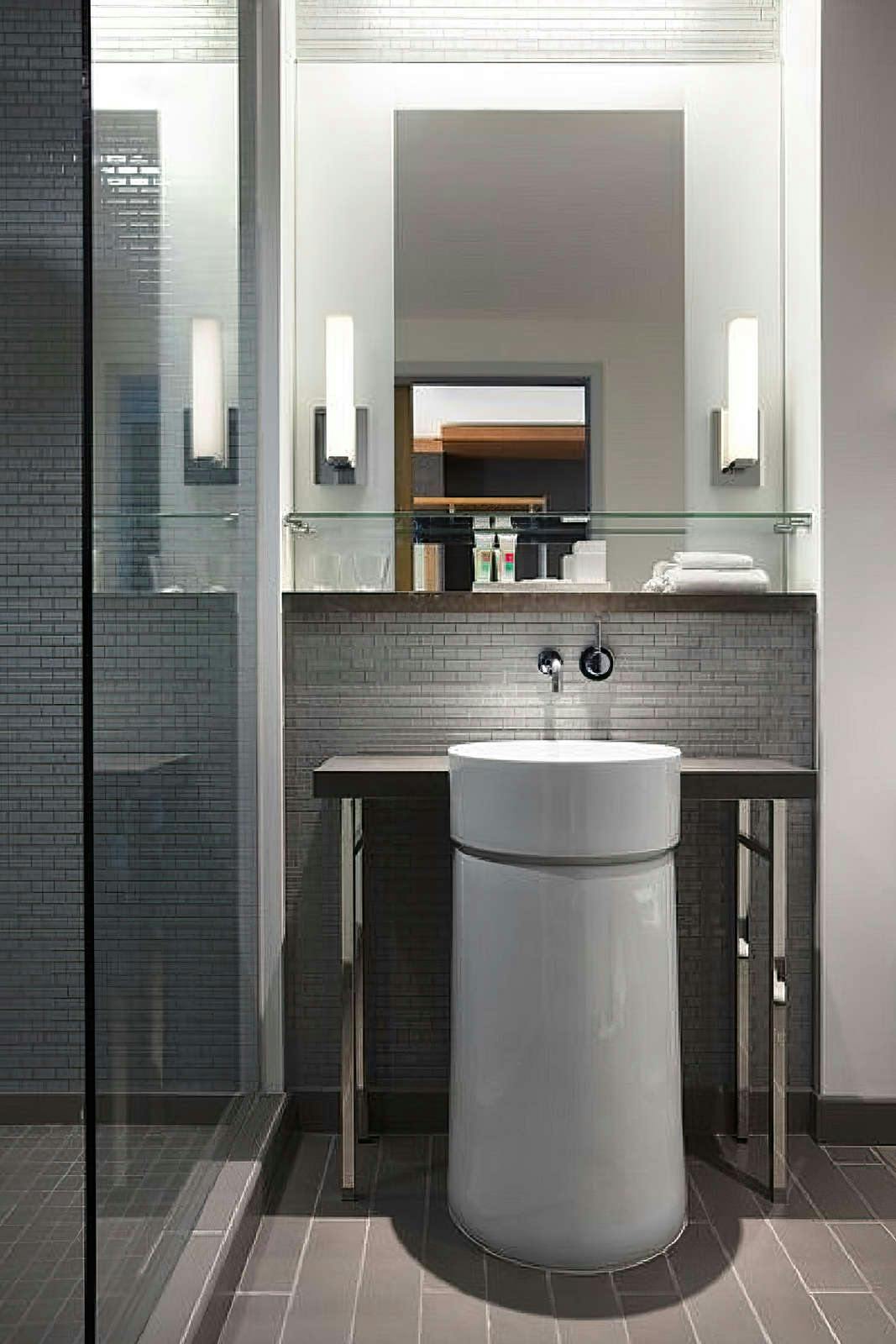 Hotel Loews Chicago O'Hare Hotel photo 4