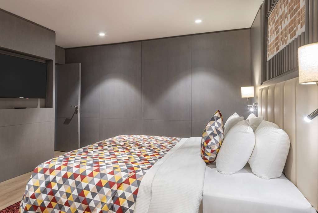 Hotel Ramada Plaza by Wyndham Batumi photo 4