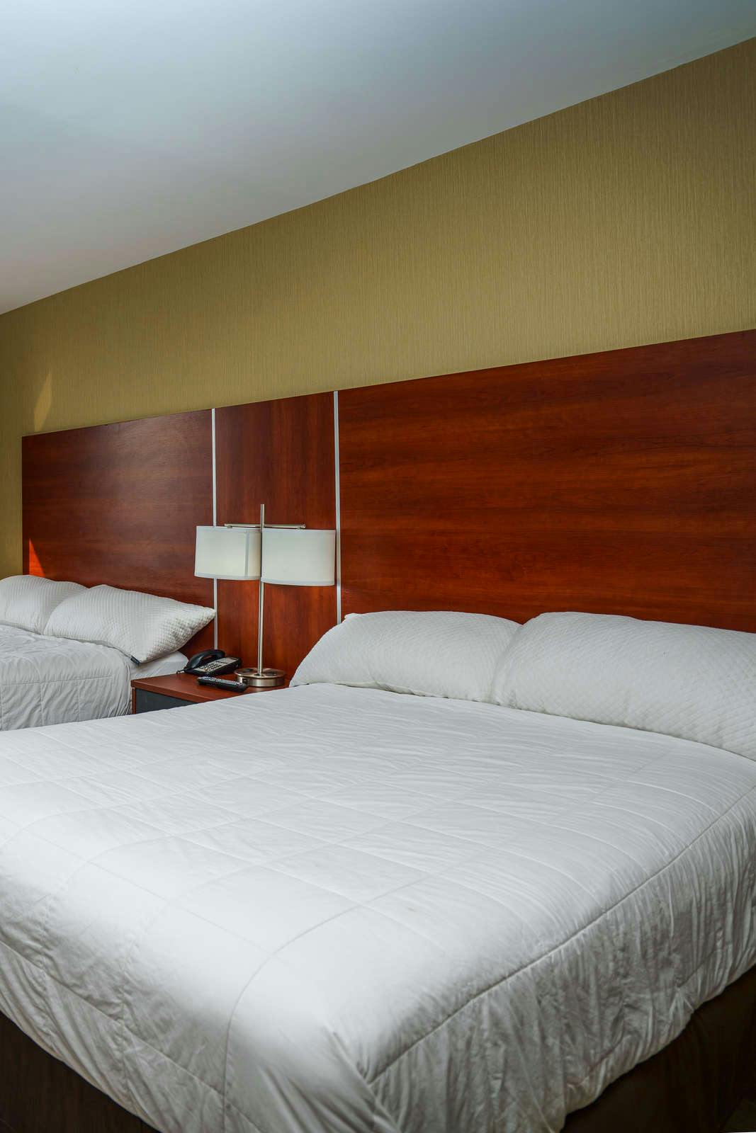 Hotel Sky Hotel Flushing photo 3