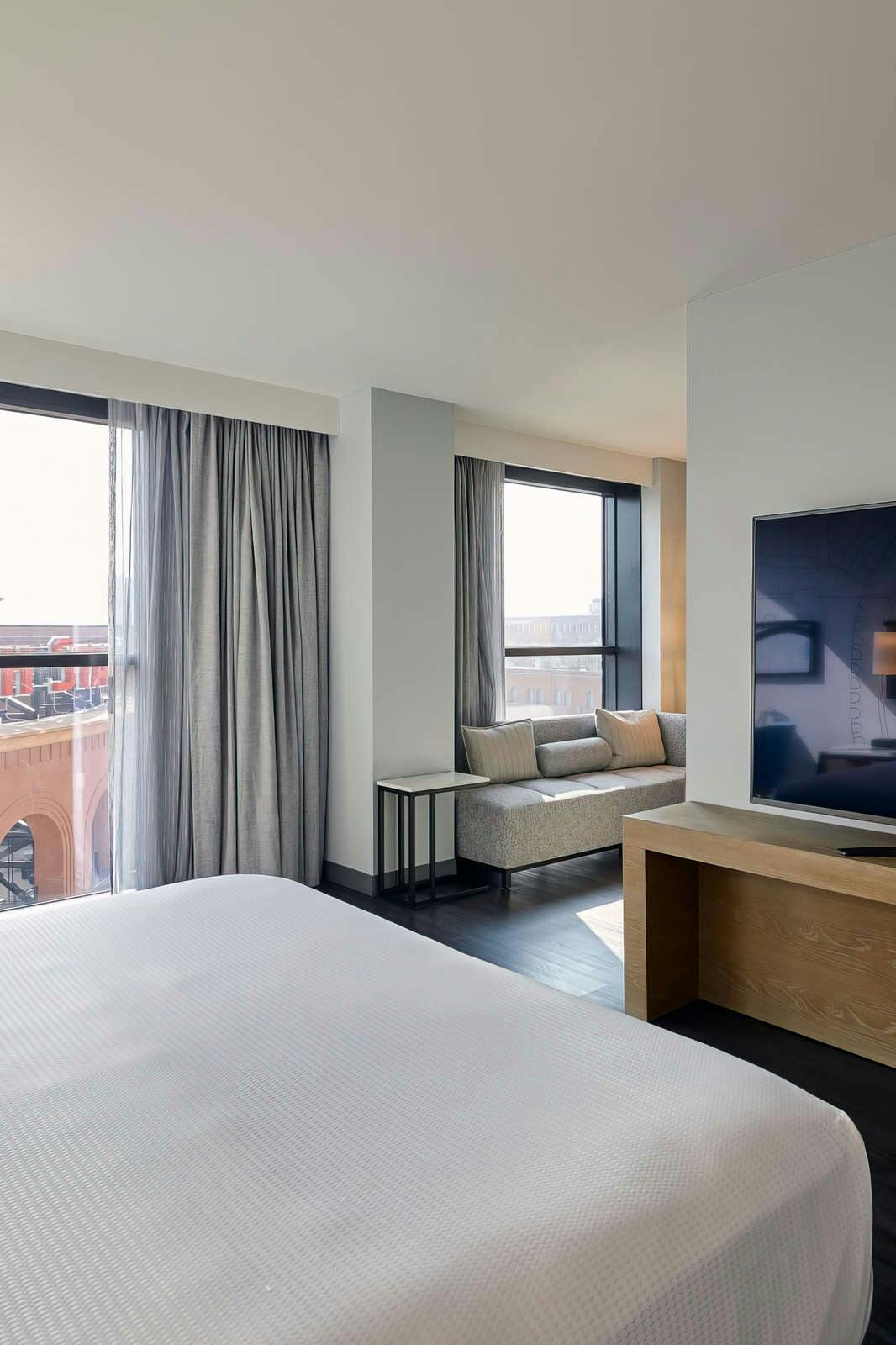 Hotel Live! By Loews St. Louis photo 2