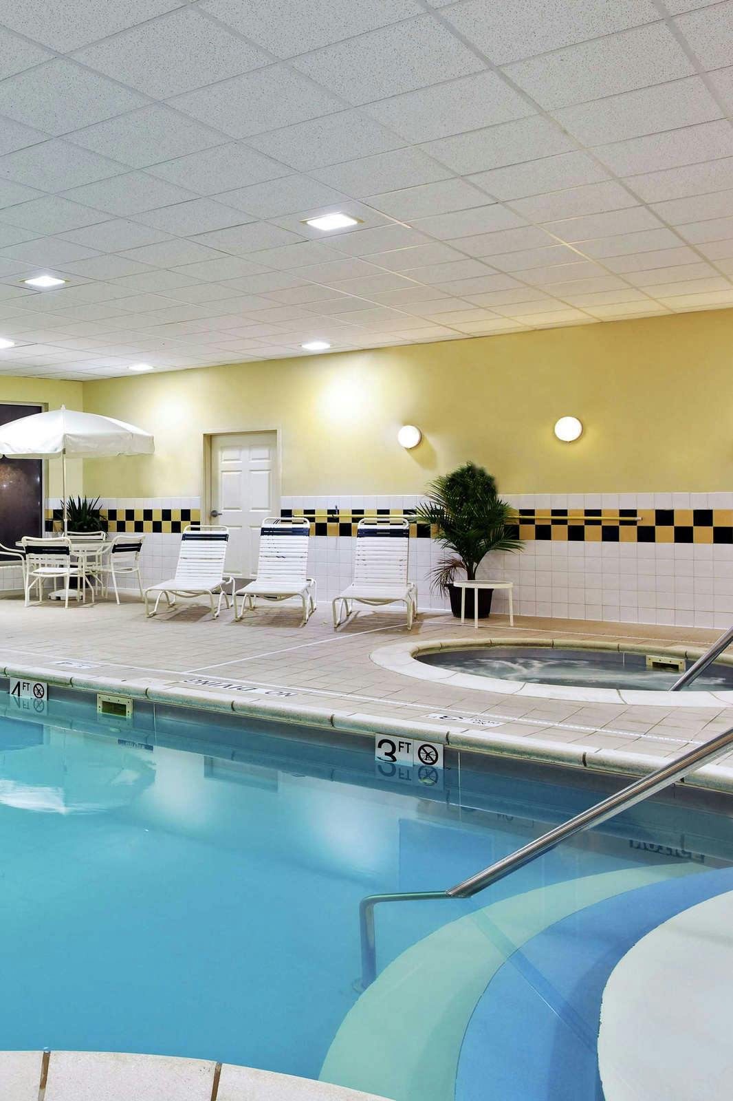 Hotel Hilton Garden Inn Springfield, IL photo 3