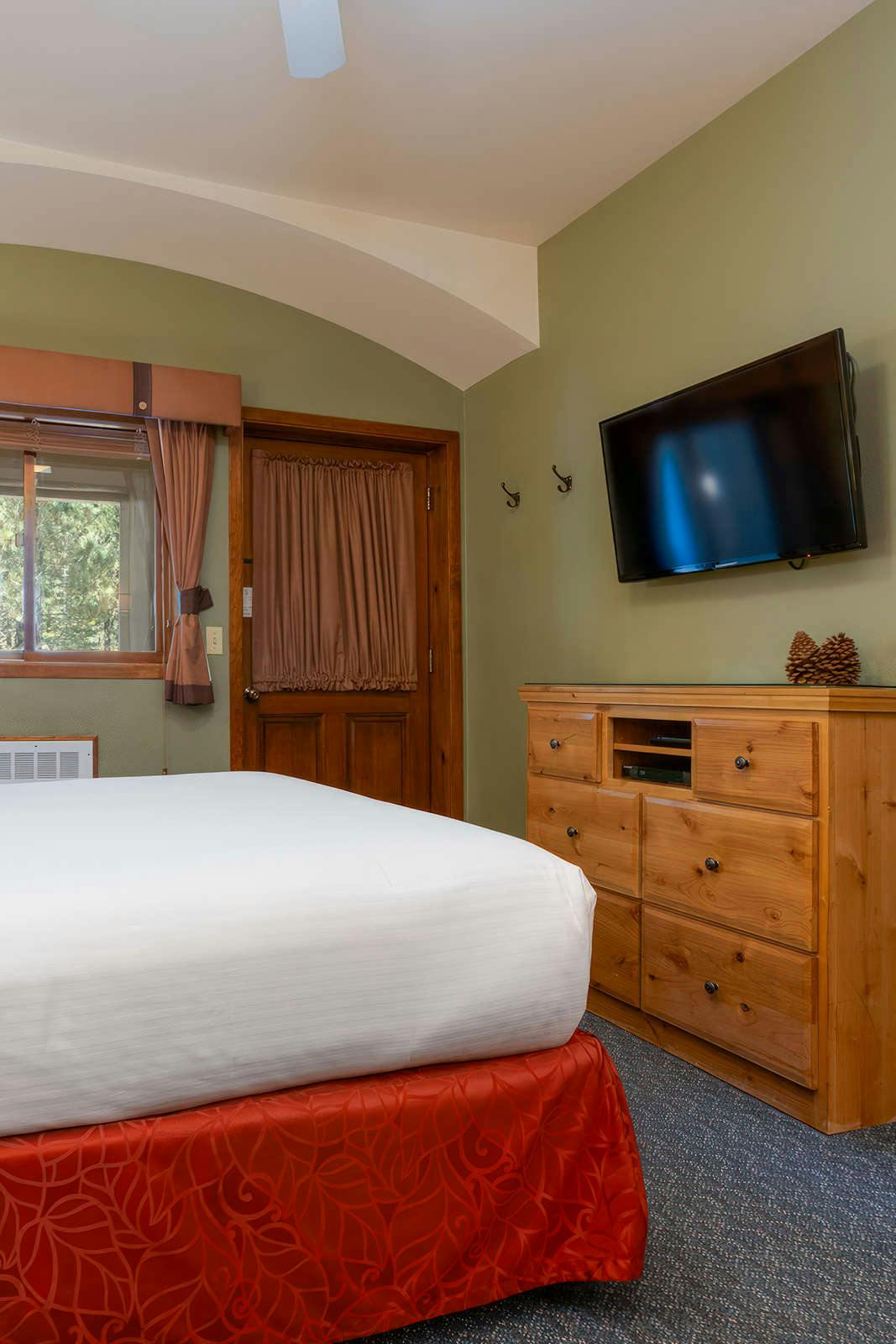 Hotel Olympic Village Inn photo 3