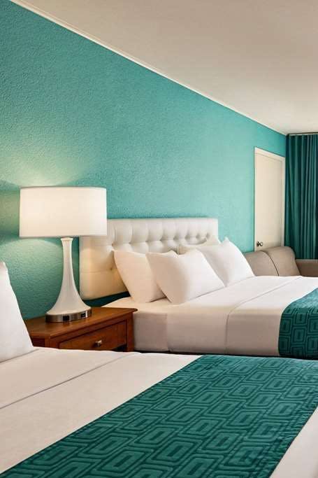 Hotel HoJo Ocean City Oceanfront photo 1