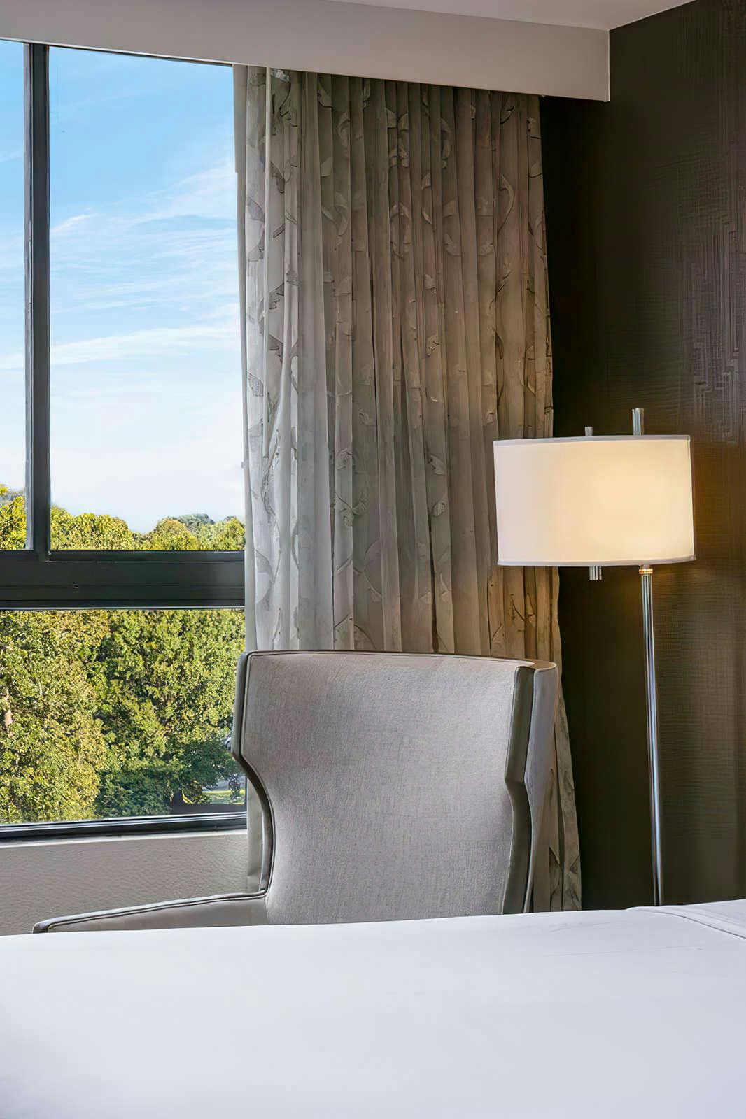 Hotel Sonesta Charlotte Lower South End photo 4