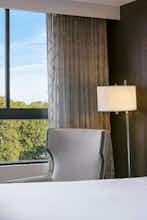 Hotel Sonesta Charlotte Lower South End photo 4