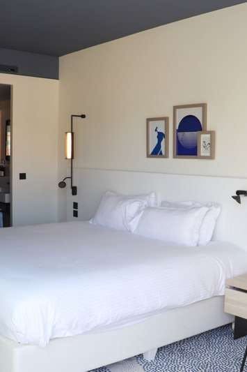 Hotel Hotel Indigo Cagnes Sur Mer photo 2