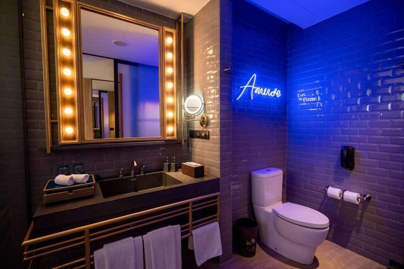 Hotel Hotel Indigo Phuket Patong photo 5