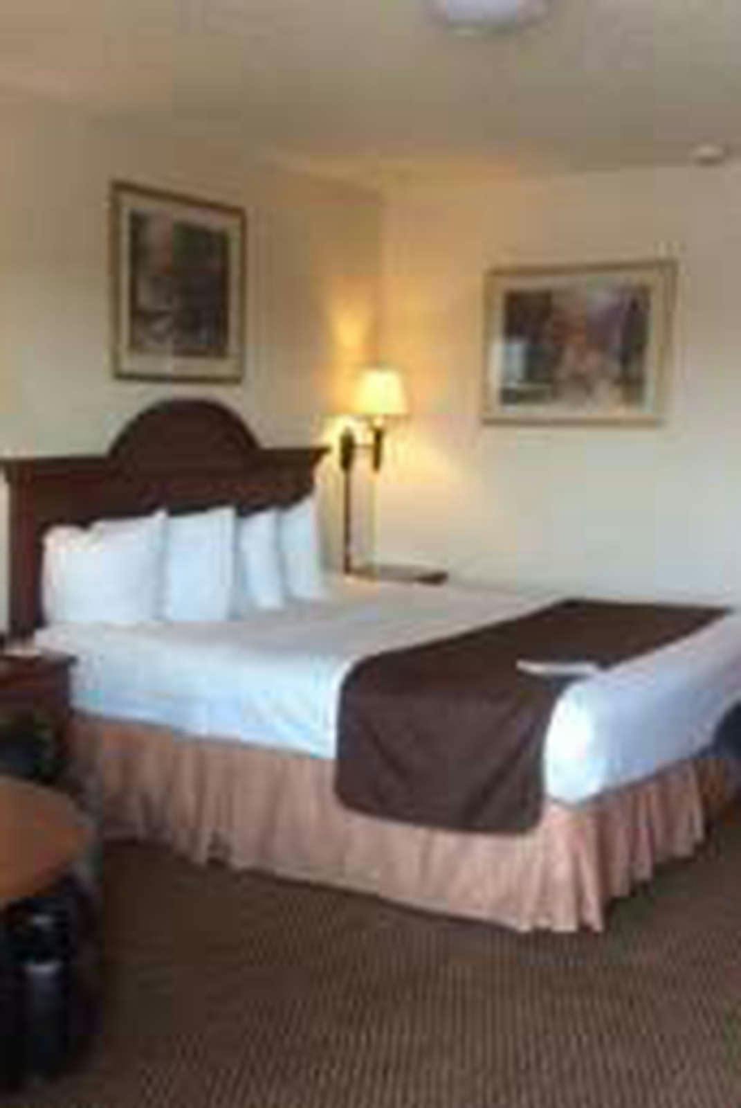 Hotel Days Inn by Wyndham Abilene photo 1