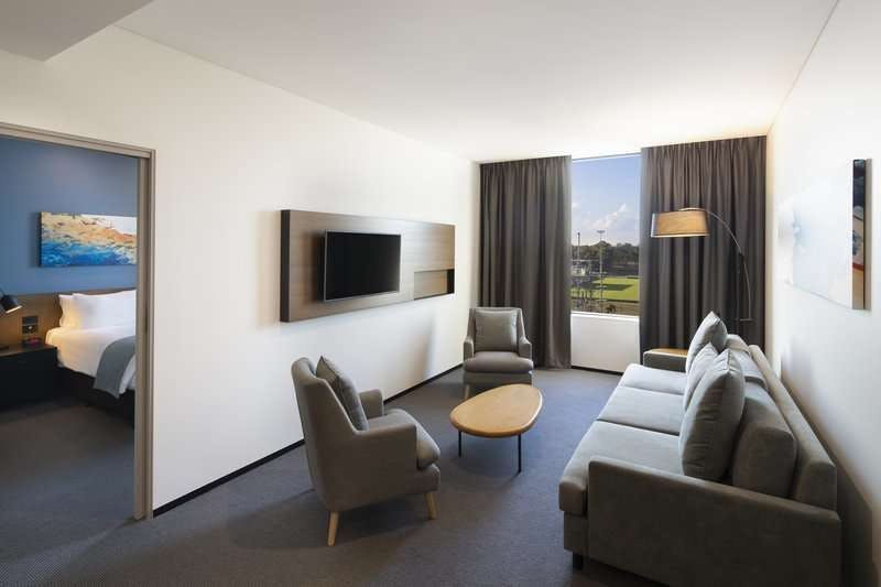 Hotel Holiday Inn Sydney St Marys photo 3