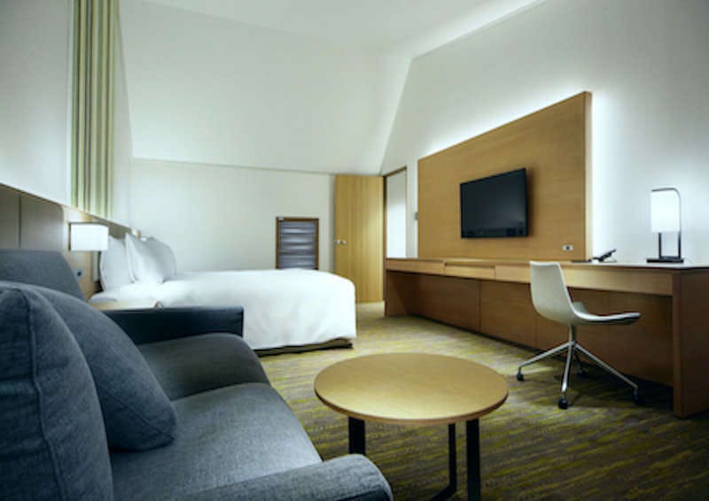 Hotel Holiday Inn Resort Kuroyon photo 4