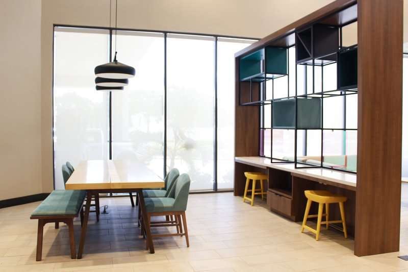 Hotel Holiday Inn Orlando International Dr Icon photo 4