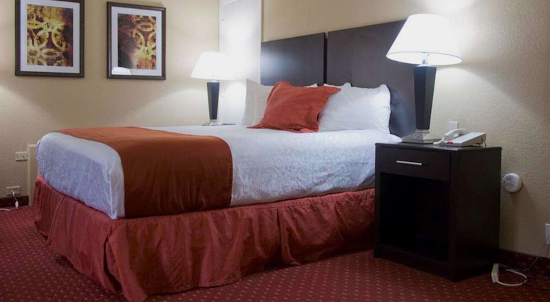 Last Minute Hotel Deals In Coralville Hoteltonight