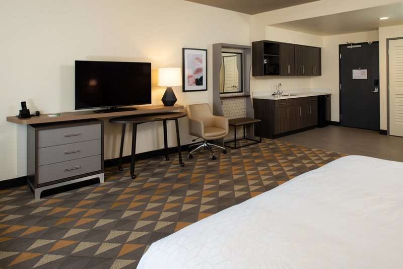 Hotel Holiday Inn & Suites Idaho Falls photo 2