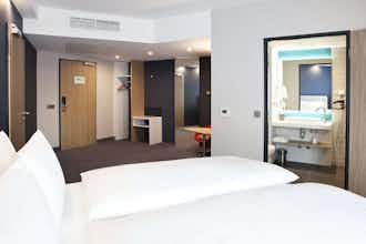 Hotel Holiday Inn Express Göppingen photo 3