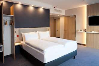 Hotel Holiday Inn Express Göppingen photo 1