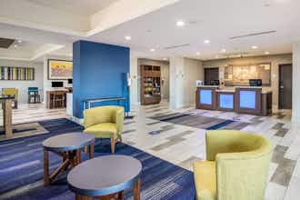 Hotel Holiday Inn Express & Suites Tulsa East Catoosa photo 5