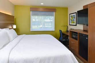 Hotel Holiday Inn Express Santa Rosa North photo 2