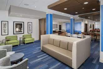 Hotel Holiday Inn Express & Suites Kingsland I-95-Naval Base Area by IHG photo 4