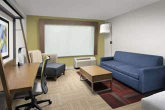 Hotel Holiday Inn Express & Suites Kingsland I-95-Naval Base Area by IHG photo 4
