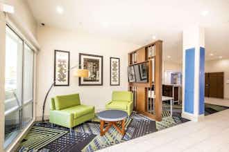 Hotel Holiday Inn Express & Suites San Jose – Silicon Valley photo 3
