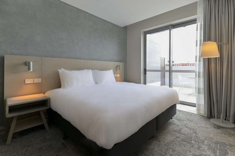 Hotel Holiday Inn Express & Suites Sunshine Coast photo 1