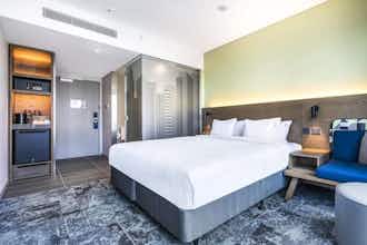 Hotel Holiday Inn Express Melbourne Little Collins photo 1