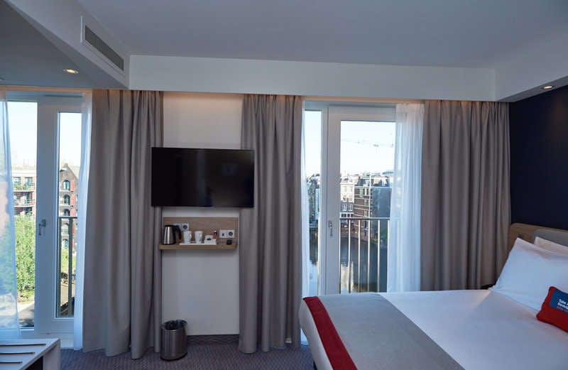 Hotel Holiday Inn Express Amsterdam City Hall photo 2