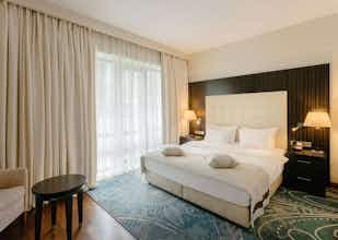 Hotel Crowne Plaza Borjomi photo 4