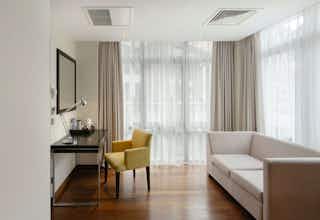 Hotel Crowne Plaza Borjomi photo 5